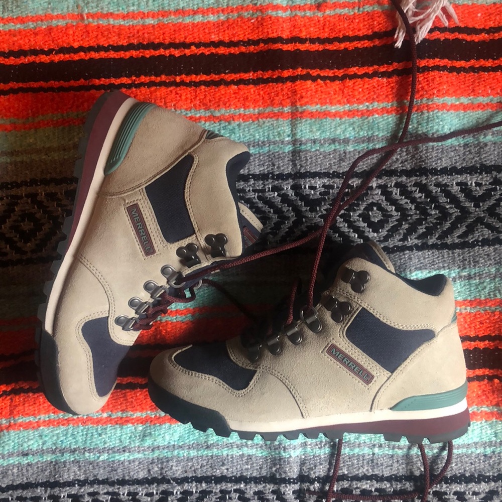 COPY - Merrell “Eagle” hiking shoe